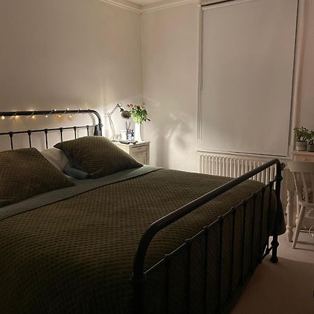 3 Bed Home Sleeps 6 Free Parking Brighton Eksteriør billede
