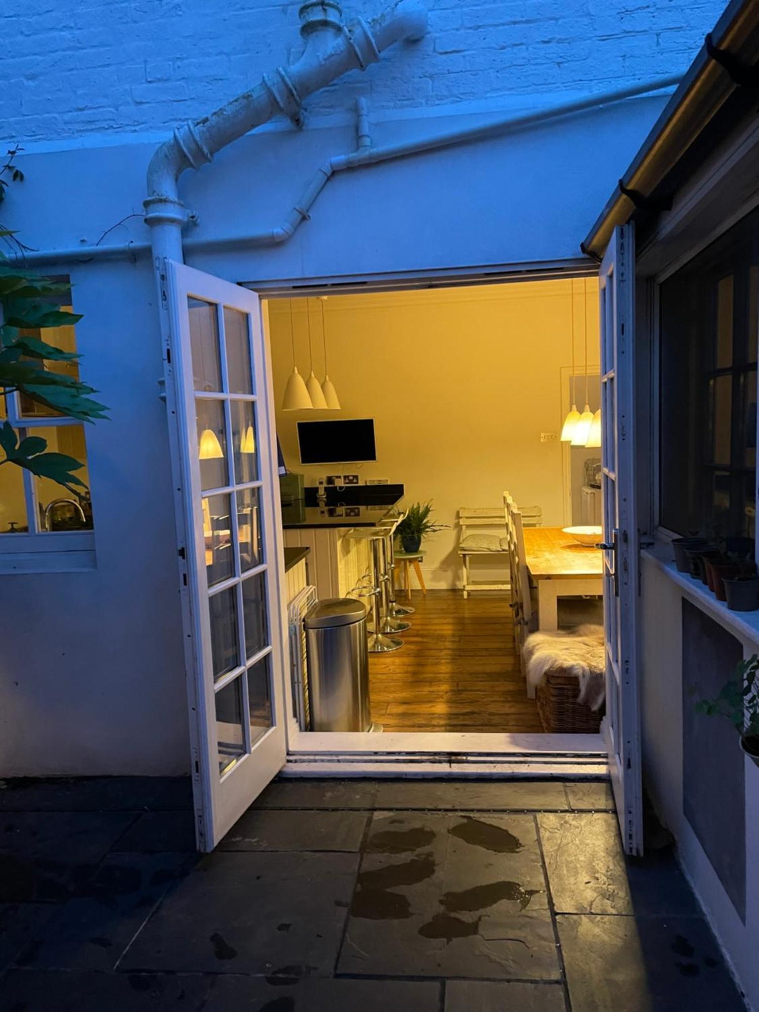 3 Bed Home Sleeps 6 Free Parking Brighton Eksteriør billede